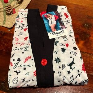 Mapalé Women's Holiday Print Pajama Romper